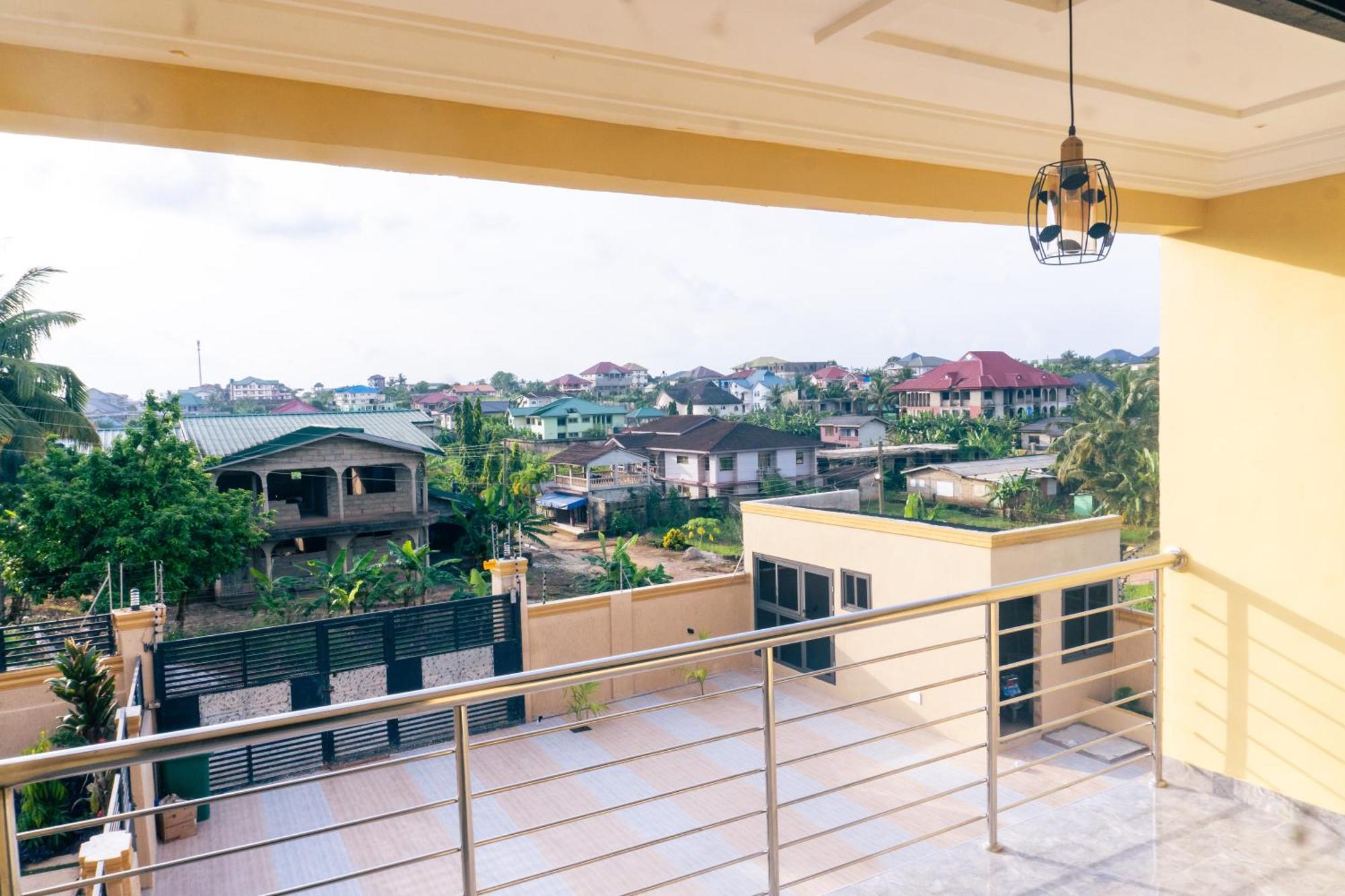 Agape Villa Sekondi-Takoradi Luaran gambar