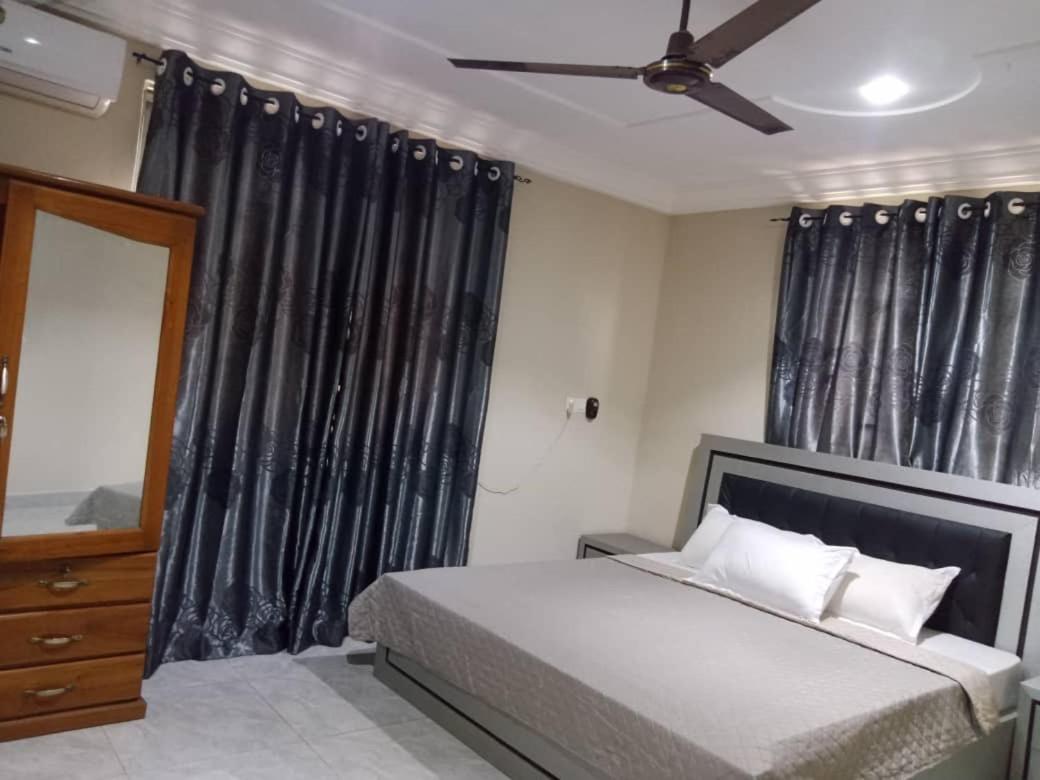 Agape Villa Sekondi-Takoradi Luaran gambar