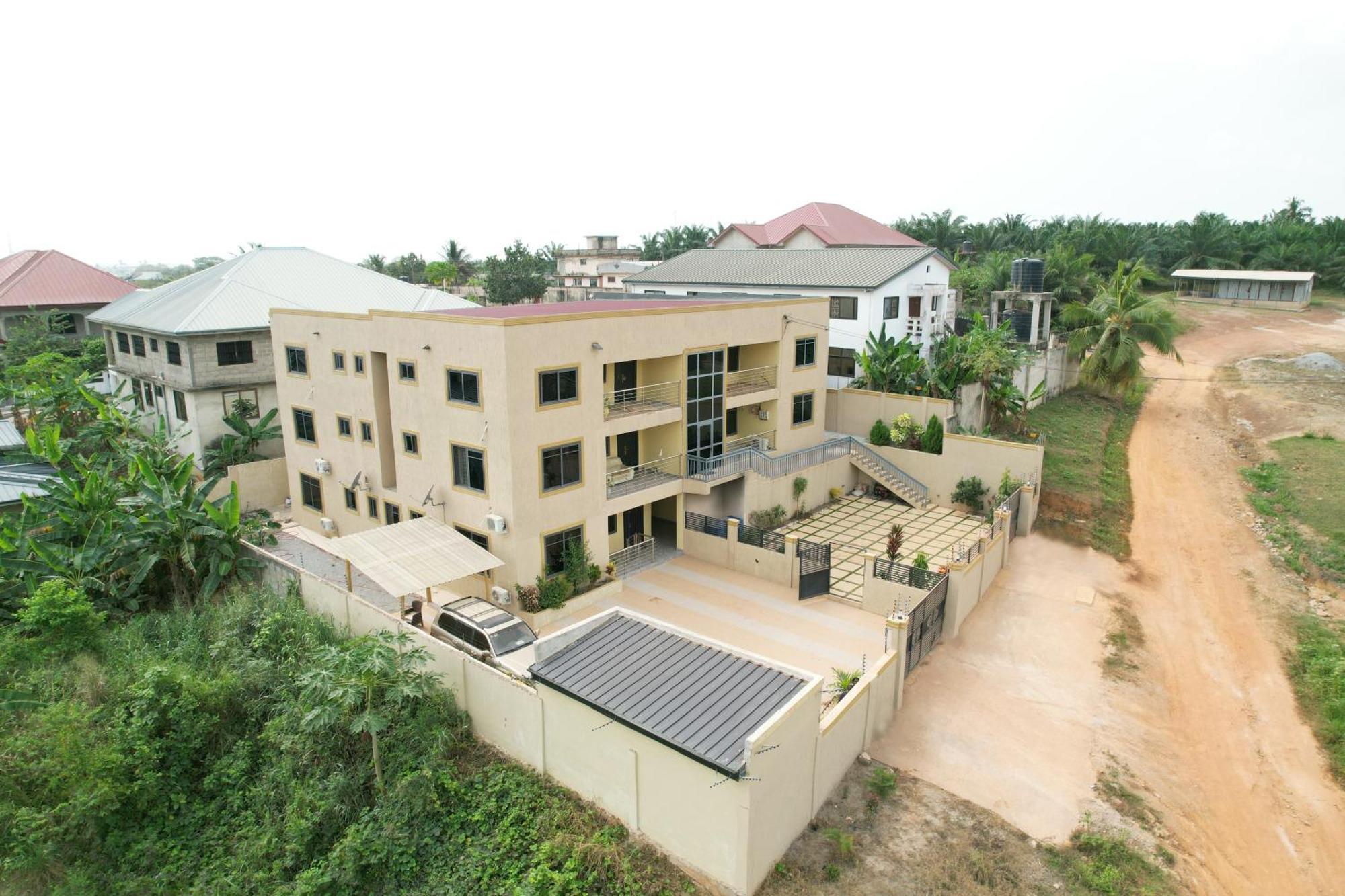 Agape Villa Sekondi-Takoradi Luaran gambar