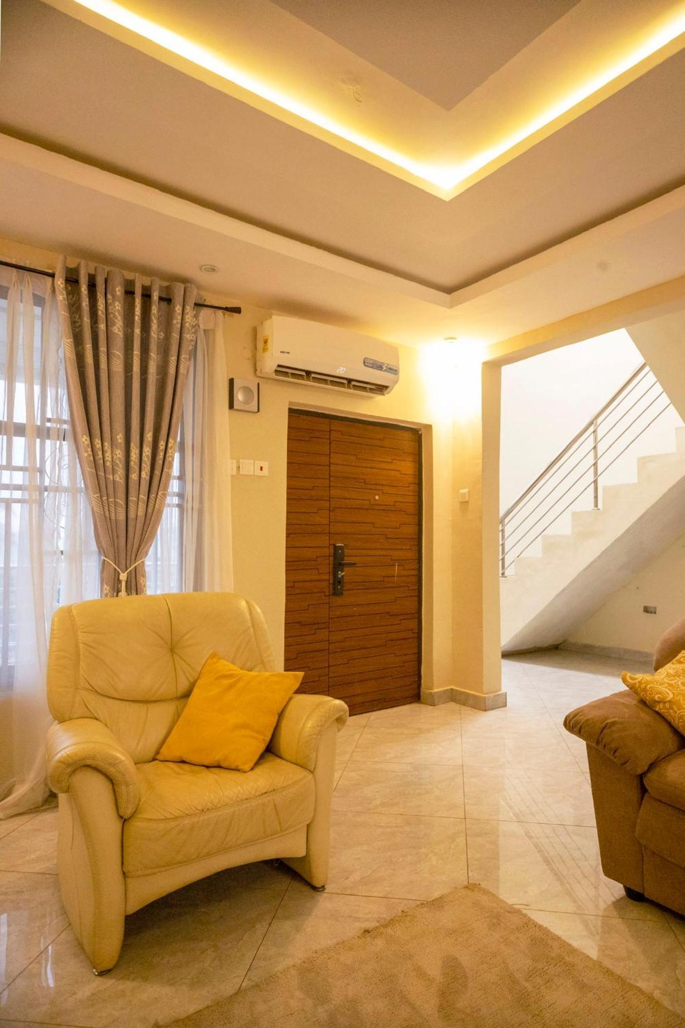 Agape Villa Sekondi-Takoradi Luaran gambar