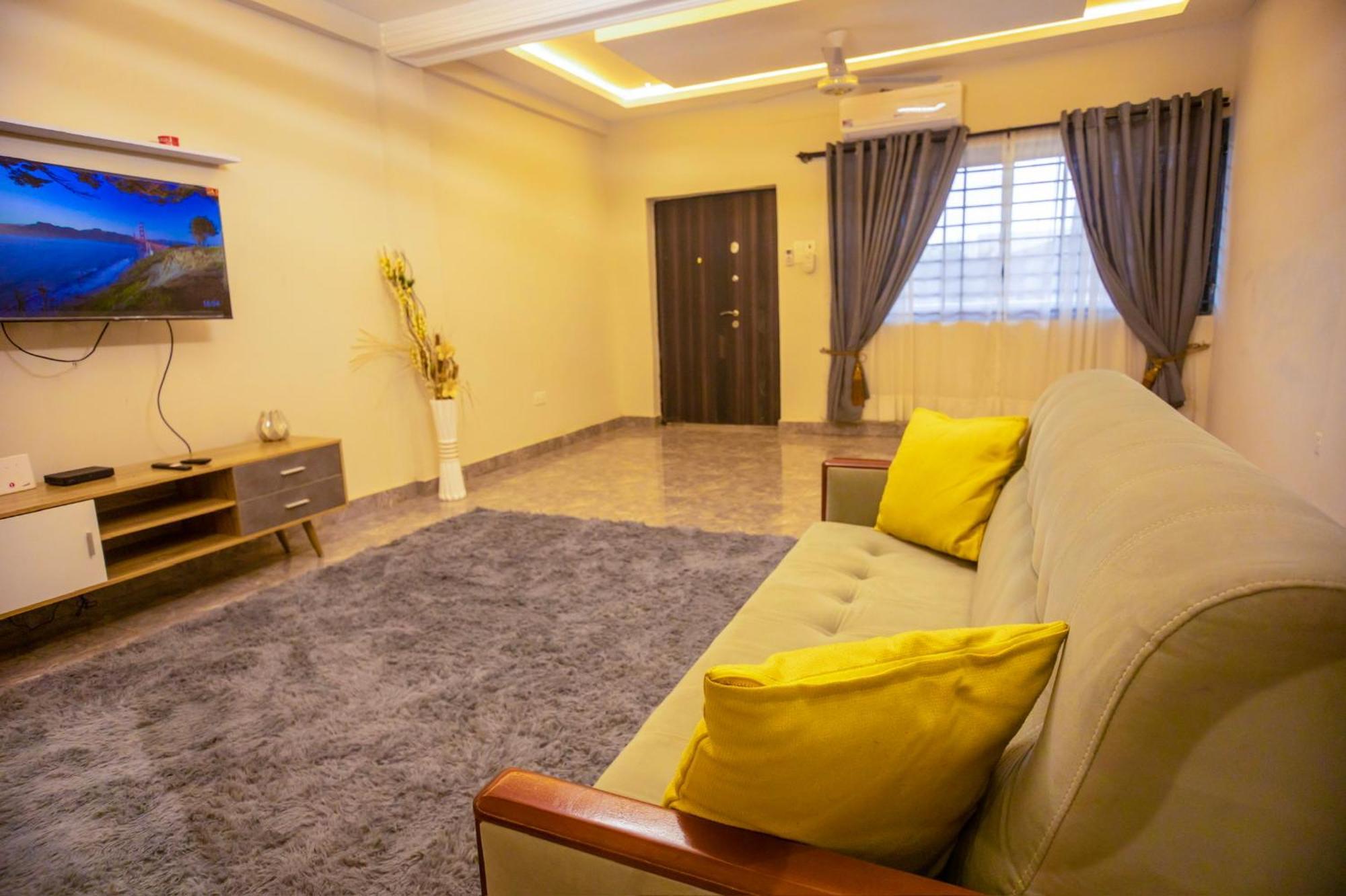 Agape Villa Sekondi-Takoradi Luaran gambar